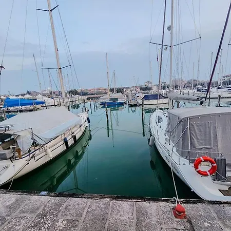 Libeccio - Agenzia
